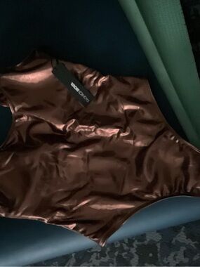 Fashion Nova Women’s Metallic Copper-Brown One-Piece Bodysuit